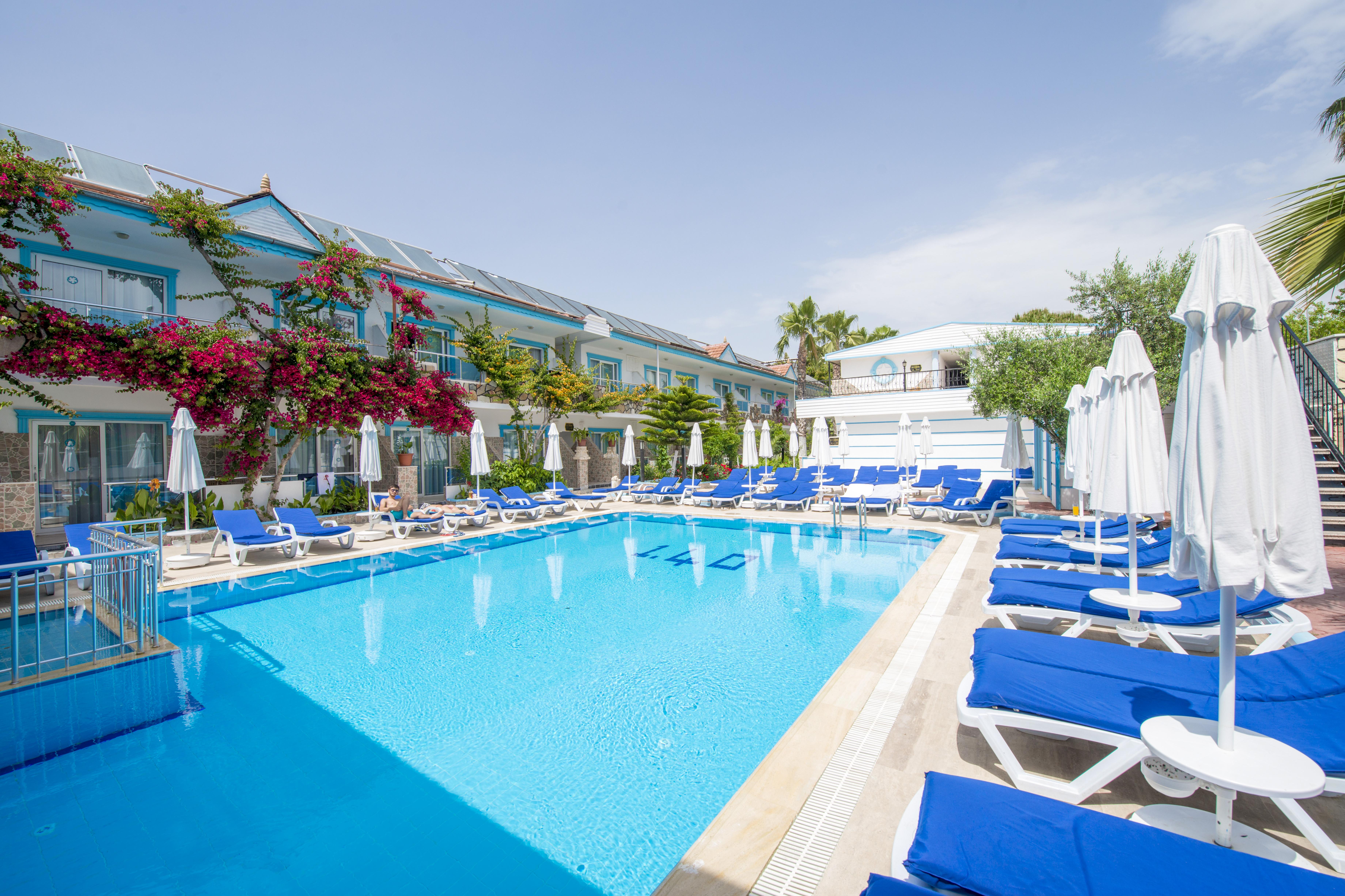 Sunberk Hotel Side Exterior foto